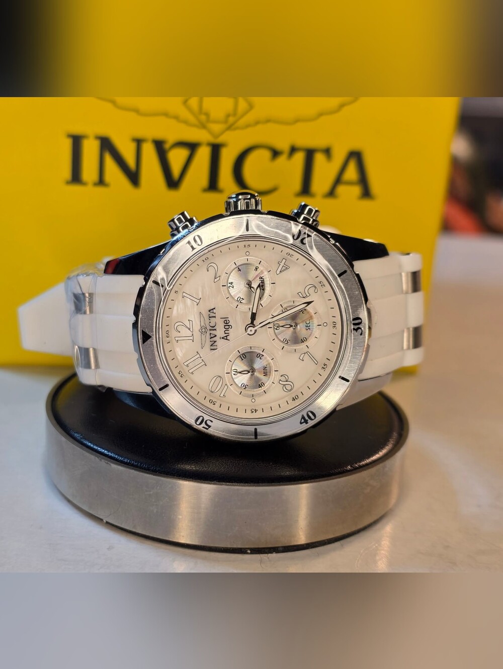 Invicta Angel Chronograph Watch (40mm / Unisex / NIB)